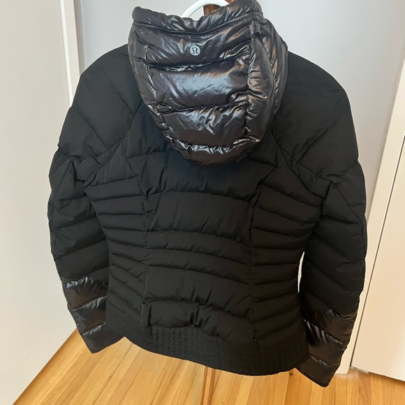 Lululemon Pullover Jacket - Picture 3 of 6